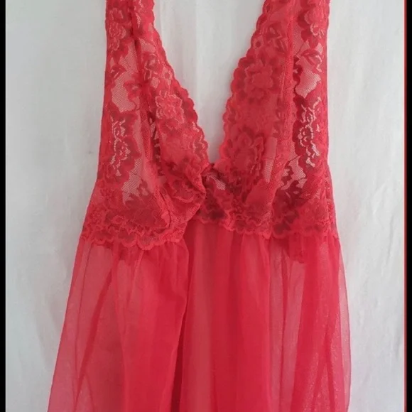 Victorias Secret red lace halter nightie NWOT - Picture 7 of 9
